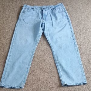 Wrangler Men's Light Blue Straight Jeans